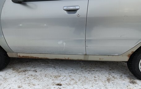 Nissan Cube II, 1999 год, 210 000 рублей, 8 фотография