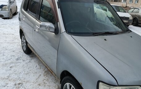 Nissan Cube II, 1999 год, 210 000 рублей, 3 фотография