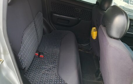 Nissan Cube II, 1999 год, 210 000 рублей, 12 фотография