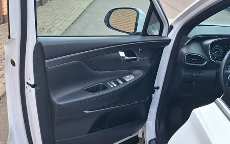 Hyundai Santa Fe IV, 2020 год, 3 930 000 рублей, 10 фотография