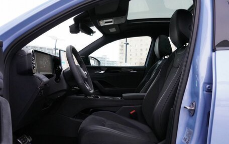 Volkswagen Tiguan II, 2024 год, 4 650 000 рублей, 29 фотография