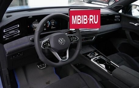 Volkswagen Tiguan II, 2024 год, 4 650 000 рублей, 13 фотография