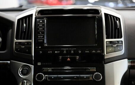 Toyota Land Cruiser 200, 2013 год, 4 400 000 рублей, 18 фотография