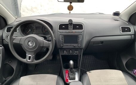 Volkswagen Polo VI (EU Market), 2011 год, 825 000 рублей, 14 фотография