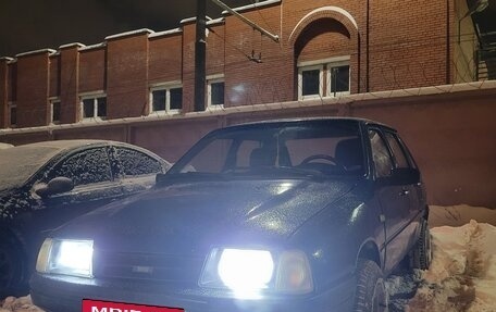 ИЖ 2126 «Ода», 2004 год, 180 000 рублей, 5 фотография