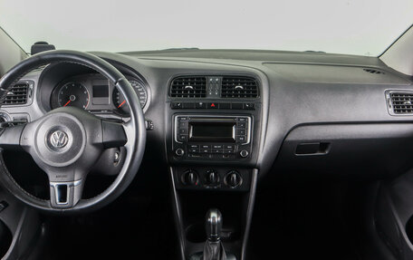 Volkswagen Polo VI (EU Market), 2013 год, 949 000 рублей, 14 фотография