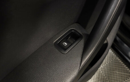 Volkswagen Polo VI (EU Market), 2013 год, 949 000 рублей, 22 фотография