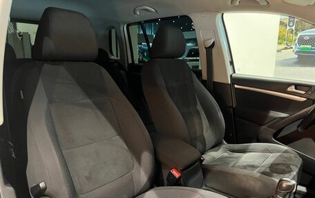 Volkswagen Tiguan I, 2013 год, 1 450 000 рублей, 25 фотография