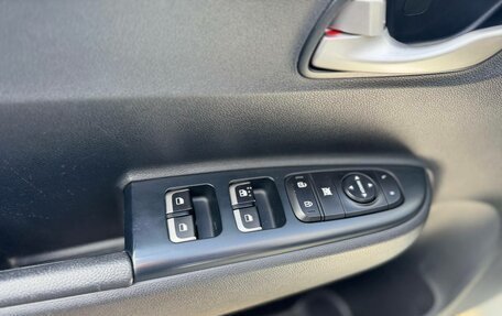 KIA Rio IV, 2018 год, 1 170 000 рублей, 12 фотография