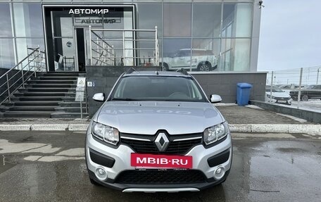 Renault Sandero II рестайлинг, 2015 год, 980 000 рублей, 2 фотография