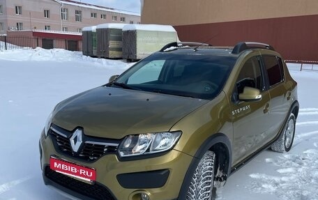 Renault Sandero II рестайлинг, 2016 год, 1 200 000 рублей, 3 фотография