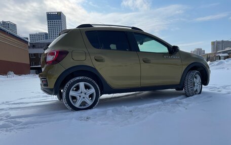 Renault Sandero II рестайлинг, 2016 год, 1 200 000 рублей, 9 фотография