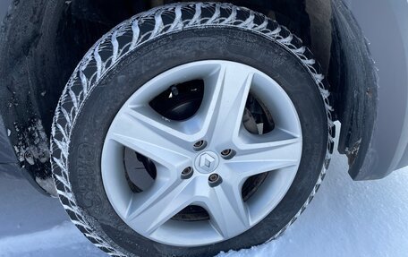 Renault Sandero II рестайлинг, 2016 год, 1 200 000 рублей, 39 фотография