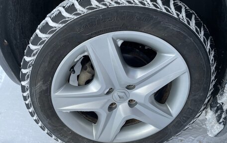 Renault Sandero II рестайлинг, 2016 год, 1 200 000 рублей, 38 фотография