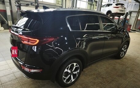 KIA Sportage IV рестайлинг, 2017 год, 2 350 000 рублей, 4 фотография