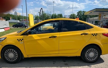 Hyundai Solaris II рестайлинг, 2014 год, 425 000 рублей, 6 фотография