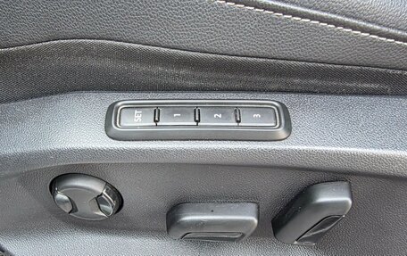 Volkswagen Tiguan II, 2021 год, 3 599 000 рублей, 8 фотография