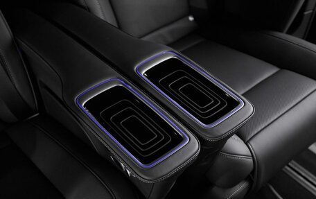 Mercedes-Benz V-Класс, 2024 год, 13 998 000 рублей, 31 фотография