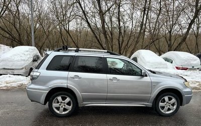 Mitsubishi Outlander III рестайлинг 3, 2006 год, 650 000 рублей, 1 фотография