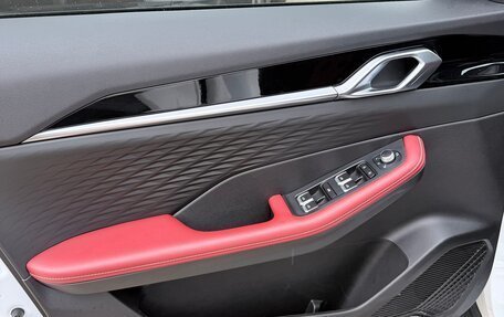 Geely Coolray I, 2024 год, 2 200 000 рублей, 17 фотография