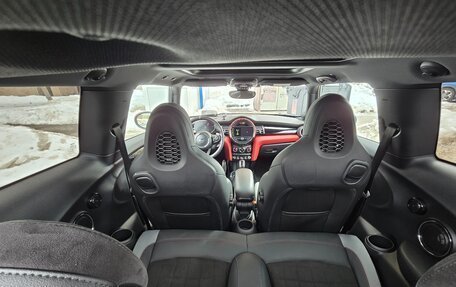 MINI Hatch, 2020 год, 3 600 000 рублей, 10 фотография