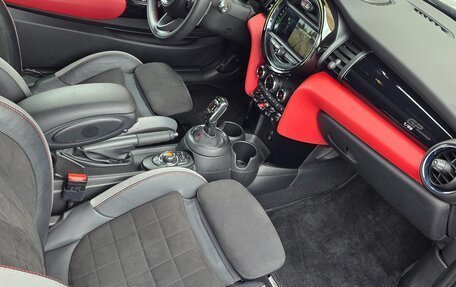 MINI Hatch, 2020 год, 3 600 000 рублей, 16 фотография