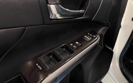 Toyota Camry, 2014 год, 1 991 000 рублей, 7 фотография