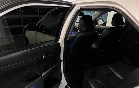 Toyota Camry, 2014 год, 1 991 000 рублей, 9 фотография