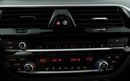 BMW 5 серия, 2018 год, 3 997 077 рублей, 16 фотография