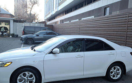 Toyota Camry, 2008 год, 980 000 рублей, 3 фотография