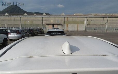 Toyota Yaris, 2021 год, 870 000 рублей, 10 фотография