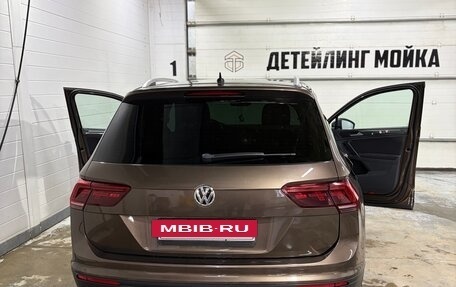 Volkswagen Tiguan II, 2017 год, 1 900 000 рублей, 11 фотография