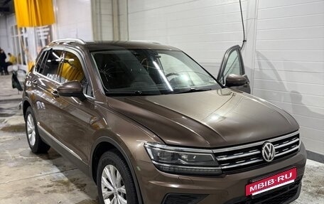 Volkswagen Tiguan II, 2017 год, 1 900 000 рублей, 14 фотография