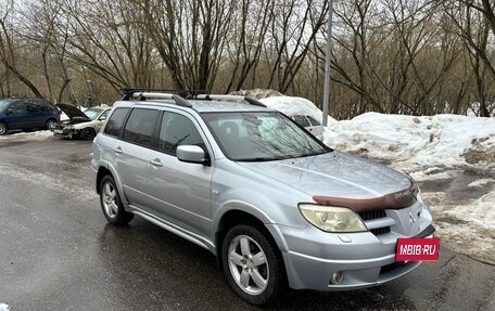 Mitsubishi Outlander III рестайлинг 3, 2006 год, 650 000 рублей, 14 фотография