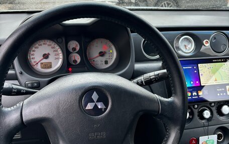 Mitsubishi Outlander III рестайлинг 3, 2006 год, 650 000 рублей, 19 фотография