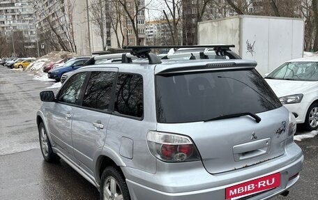 Mitsubishi Outlander III рестайлинг 3, 2006 год, 650 000 рублей, 5 фотография