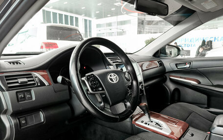 Toyota Camry, 2012 год, 1 399 000 рублей, 20 фотография