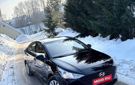 Hyundai Solaris II рестайлинг, 2020 год, 1 450 000 рублей, 1 фотография