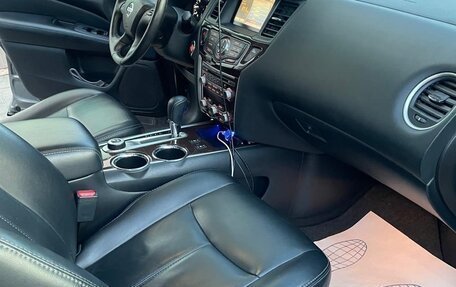Nissan Pathfinder, 2016 год, 2 220 000 рублей, 11 фотография