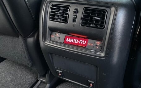 Nissan Pathfinder, 2016 год, 2 220 000 рублей, 12 фотография