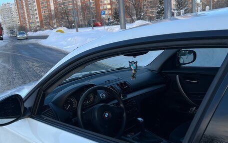 BMW 1 серия, 2011 год, 750 000 рублей, 9 фотография