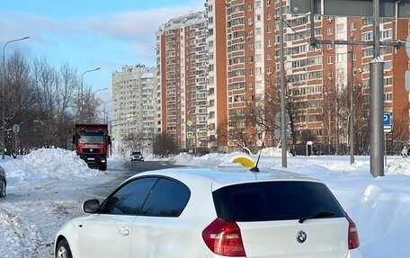 BMW 1 серия, 2011 год, 750 000 рублей, 4 фотография