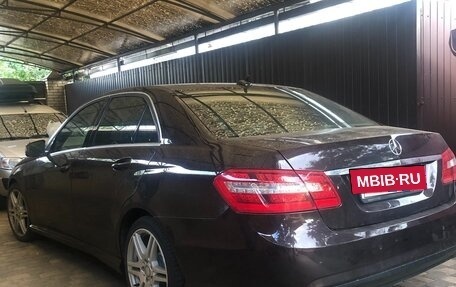 Mercedes-Benz E-Класс, 2012 год, 1 500 000 рублей, 2 фотография