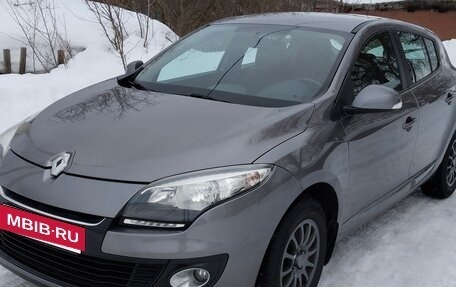 Renault Megane III, 2013 год, 800 000 рублей, 7 фотография