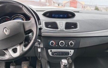 Renault Megane III, 2013 год, 800 000 рублей, 13 фотография