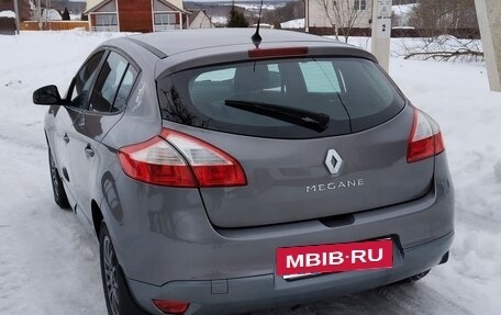 Renault Megane III, 2013 год, 800 000 рублей, 4 фотография
