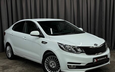 KIA Rio III рестайлинг, 2017 год, 999 999 рублей, 3 фотография