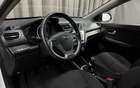 KIA Rio III рестайлинг, 2017 год, 999 999 рублей, 7 фотография