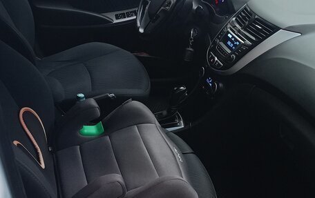 Hyundai Solaris II рестайлинг, 2015 год, 1 130 000 рублей, 7 фотография