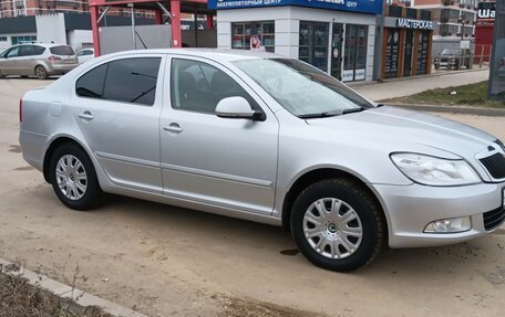 Skoda Octavia, 2012 год, 850 000 рублей, 2 фотография